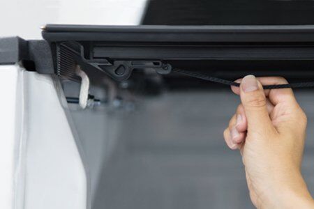 LOMAX MATTE BLACK - HARD TRI FOLD